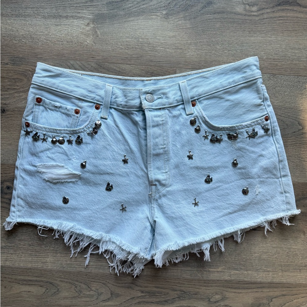 Levi's 501 Light Blue Jean Shorts with Nautical Charms Sz 30